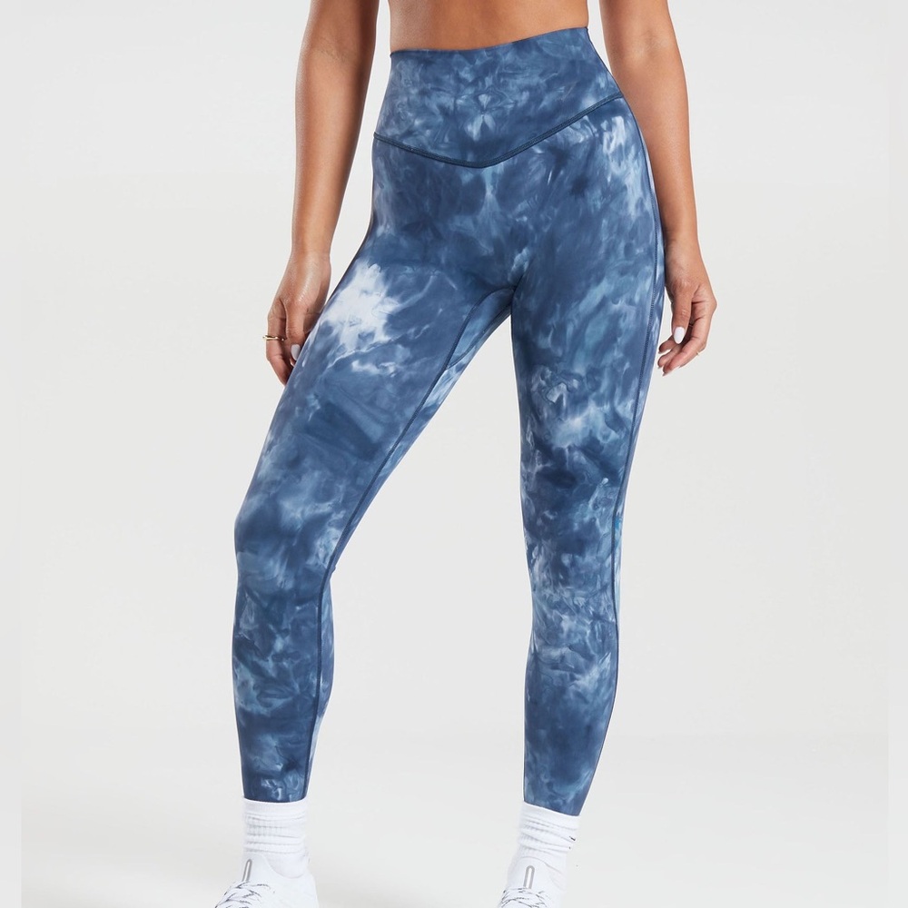 NWOT Gymshark Elevate Leggings